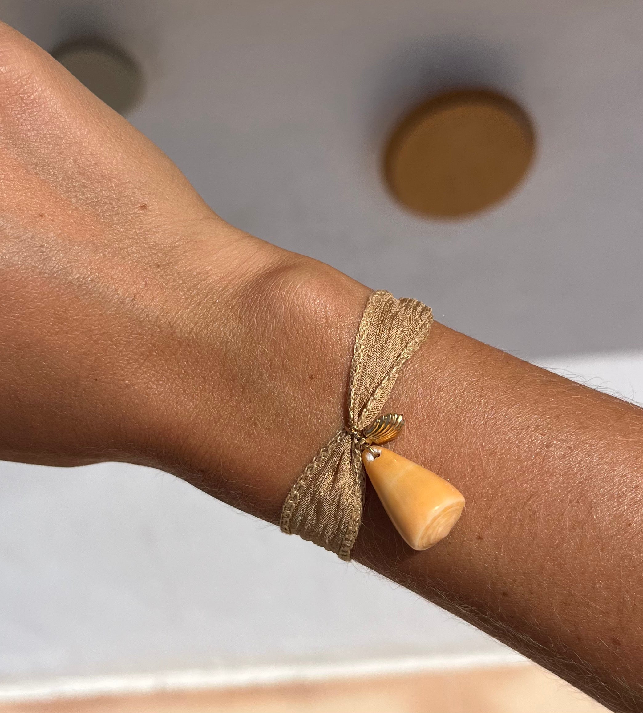 Bracelet Soie et Coquillage